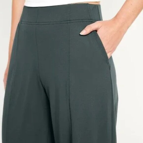 Old Navy High Waisted Powersoft Trousers - XL - Dark Ivy - Excellent Condition - Picture 2 of 4